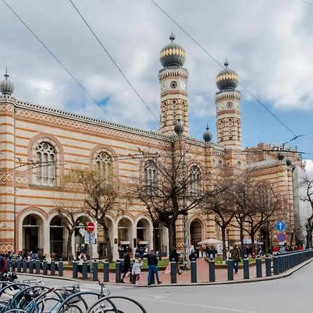 Colorful Apartment Next To Gozsdu And Synagogue Budapest Extérieur photo